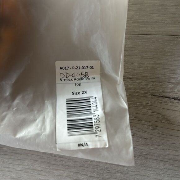 Calypsa V-Neck Adele Swim Top Garden 2X NWT IN PACKAGE - Picture 3 of 7